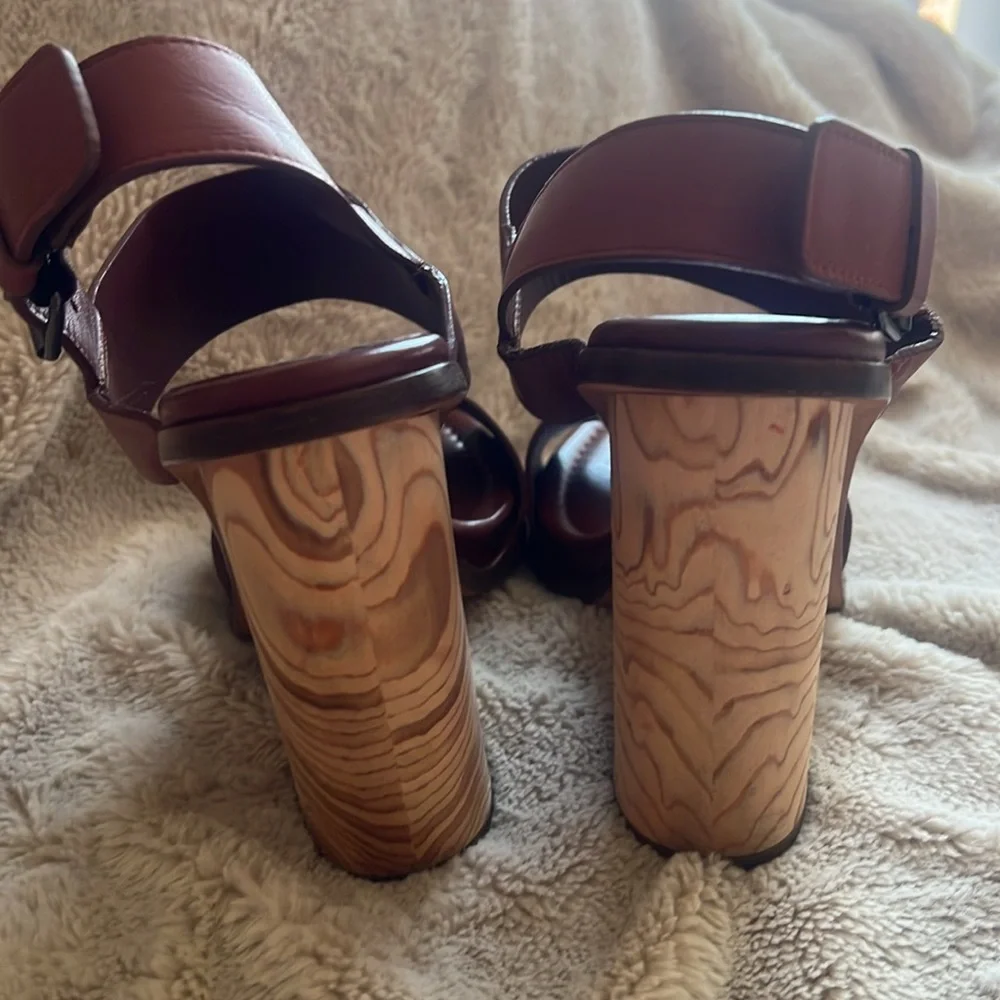 Vince Brown Leather Women's Sandals - Picture 3 of 4